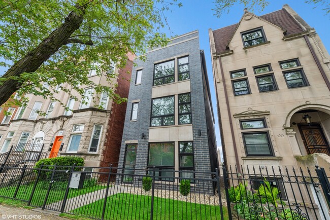 property at 4533 S Vincennes Ave