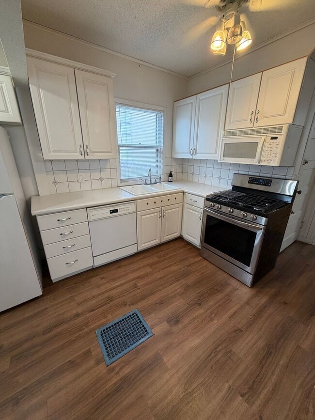 1168 11th St in Des Moines, IA - Building Photo - Building Photo