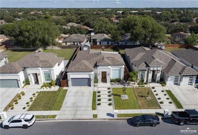 3904 Wisteria Ave in McAllen, TX - Building Photo - Building Photo