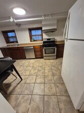 4722 N Kennicott Ave in Chicago, IL - Foto de edificio - Building Photo