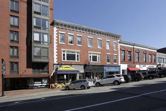 29-41 Congress St in Portsmouth, NH - Building Photo - Building Photo