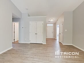 8004 Seattle Slew Ct in Charlotte, NC - Building Photo - Building Photo
