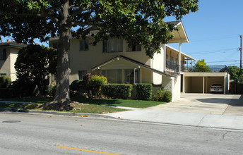 849 Blair Ave in Sunnyvale, CA - Foto de edificio - Building Photo