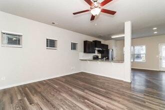 143 Preserve Dr in Newnan, GA - Foto de edificio - Building Photo