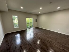 3319 N 17th St, Unit 1F in Philadelphia, PA - Building Photo - Building Photo