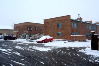 Mariposa Apartments And Nearby Taos For Rent Nm 120 Montanastudiocall For Pricing Building Photo