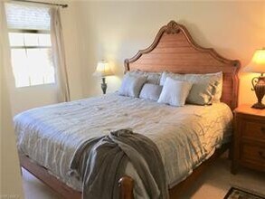 200 Lambiance Cir-Unit -201 in Naples, FL - Building Photo - Building Photo