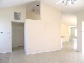 8171 Rocliff Ave in North Port, FL - Building Photo - Building Photo