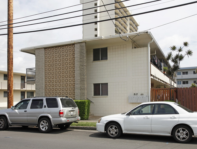 911 Wiliwili St in Honolulu, HI - Building Photo - Building Photo