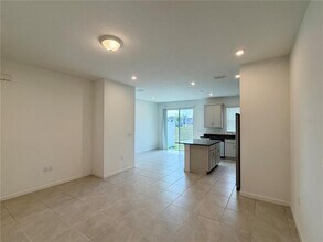 1106 Seaside Mist Trl in Kissimmee, FL - Building Photo - Building Photo