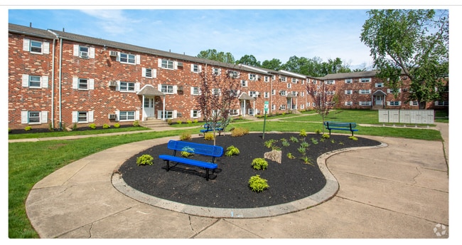 Cedar Court apartments