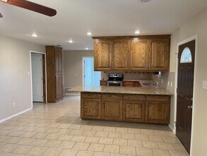80 County Rd 4520 in Mount Pleasant, TX - Building Photo - Building Photo