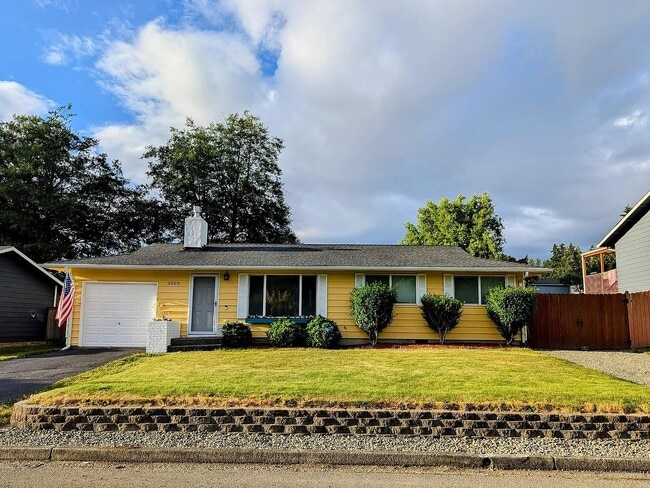 property at 2200 S 292nd St