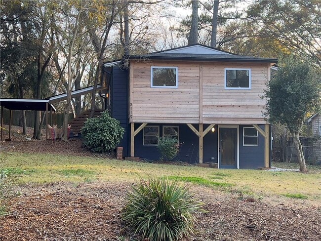property at 3119 Piper Dr