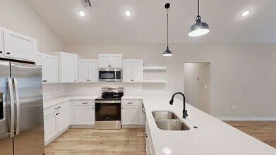 2314 S Spg Hl Ct in Goddard, KS - Building Photo - Building Photo