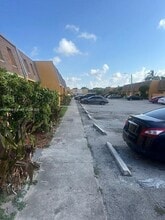 2625 NW 60th Way in Sunrise, FL - Building Photo - Building Photo