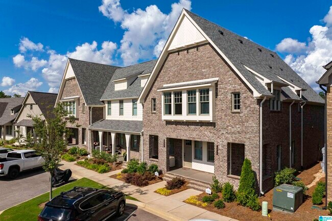 4834 Silas Ave in Hoover, AL - Building Photo - Building Photo