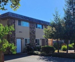 Roblar Manor in Cotati, CA - Foto de edificio - Building Photo