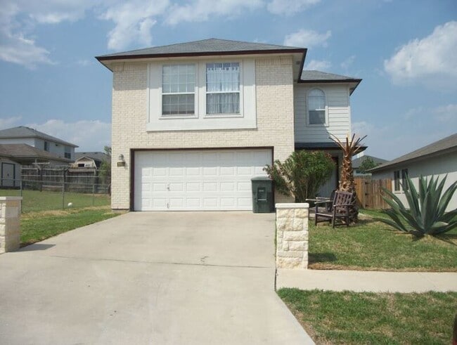 3005 Ellis Dr