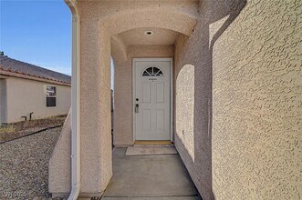 2016 Dragonslayer Ave in Las Vegas, NV - Building Photo - Building Photo