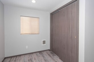 322 N Farr Rd in Spokane Valley, WA - Building Photo - Building Photo