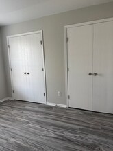 3807 NE 86th Terrace in Kansas City, MO - Foto de edificio - Building Photo