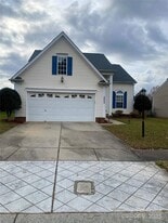 3823 Thomas Ridge Dr in Charlotte, NC - Building Photo