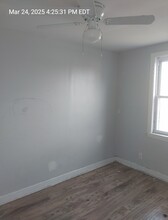 2713 Round Rd in Baltimore, MD - Foto de edificio - Building Photo