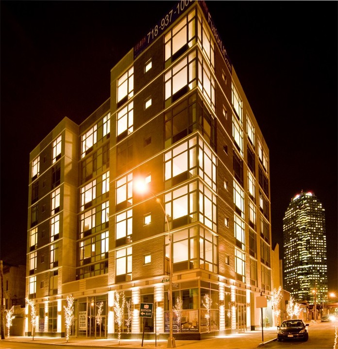 Fusion Condominium in Long Island City, NY - Building Photo