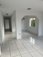 3165 SW 26th St in Miami, FL - Building Photo - Building Photo