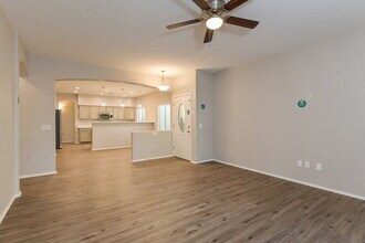 405 East Placita Nodo in Sahuarita, AZ - Building Photo - Building Photo