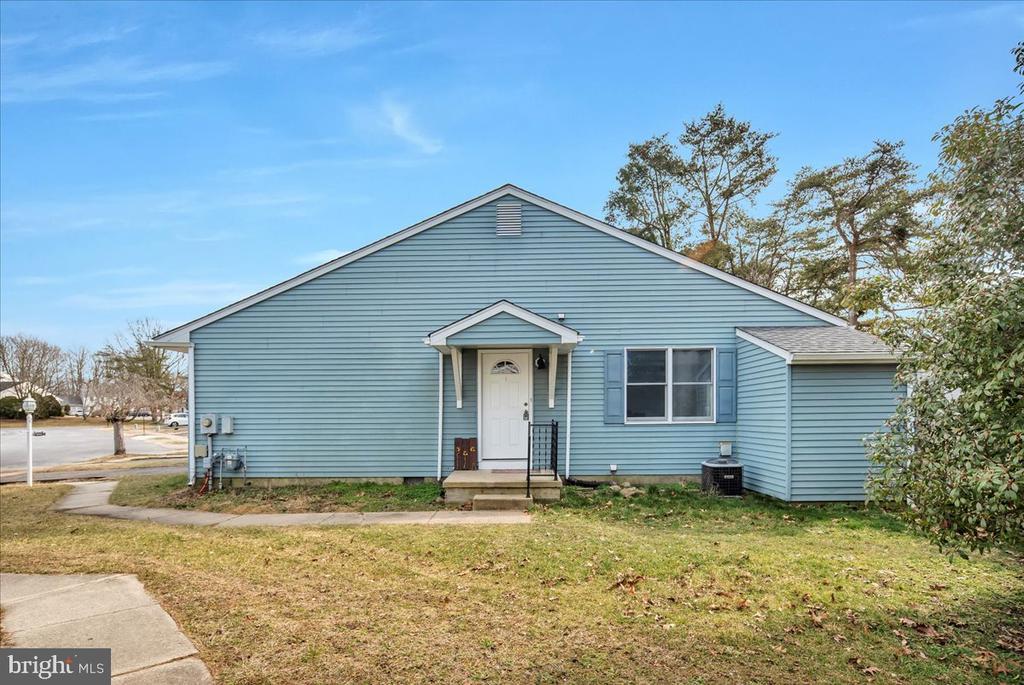 2299 Memorial Ct in Atco, NJ - Building Photo