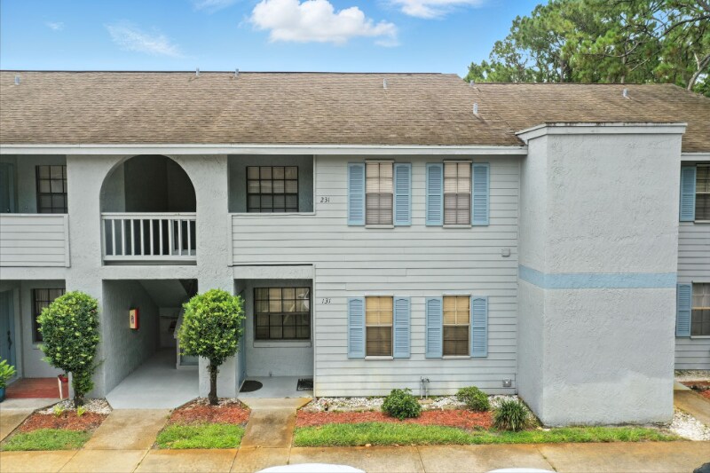 1735 Harrison St in Titusville, FL - Building Photo