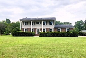 218 Marty Dr in Evans, GA - Building Photo