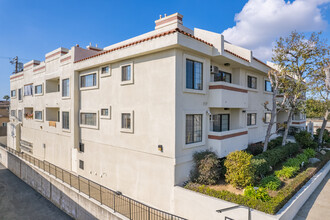 Lido Apartments - 5105 Inglewood Blvd in Culver City, CA - Building Photo - Building Photo