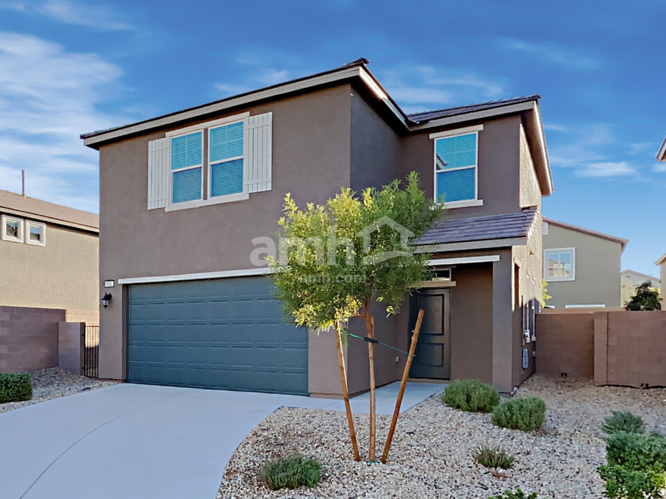 9289 Baylee Bay Court in Las Vegas, NV - Building Photo