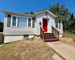 2016 Salu St in Alton, IL - Building Photo