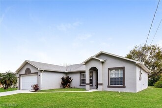 1209 NW 26th Pl in Cape Coral, FL - Building Photo - Building Photo