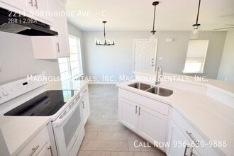 2211 Northridge Ave, Unit C in Harlingen, TX - Foto de edificio - Building Photo