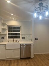 2249 N Nutmeg St, Unit 2249 A in Escondido, CA - Building Photo - Building Photo