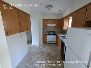 65 Pleasant Hill Rd in Harrisonburg, VA - Building Photo - Building Photo