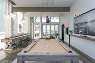 The Bush Temple II in Chicago, IL - Foto de edificio - Building Photo