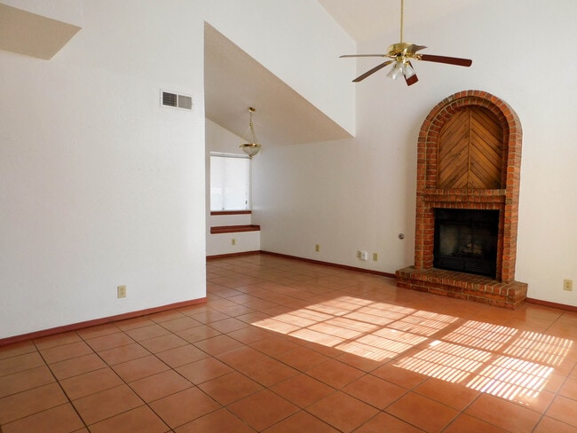 11345 David Carrasco Dr in El Paso, TX - Building Photo - Building Photo