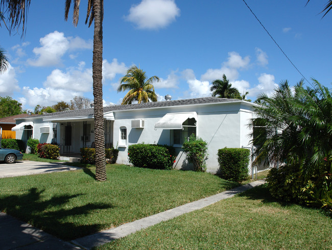 1639 Fletcher St in Hollywood, FL - Building Photo - Building Photo