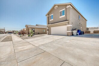 14936 Ted Banks Ave in El Paso, TX - Building Photo - Building Photo