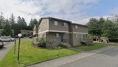 1315 N 18th St in Mount Vernon, WA - Building Photo - Building Photo