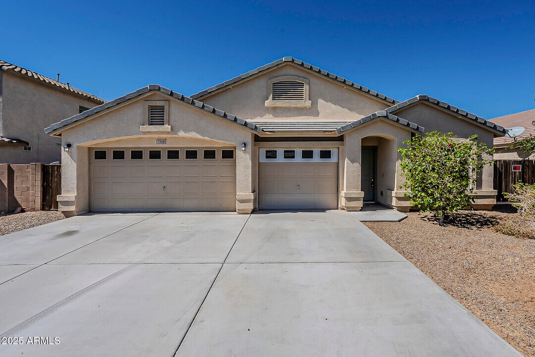 7358 N 72nd Ave in Glendale, AZ - Building Photo