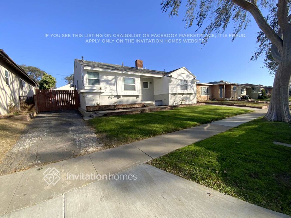 10922 Atkinson Ave in Inglewood, CA - Building Photo