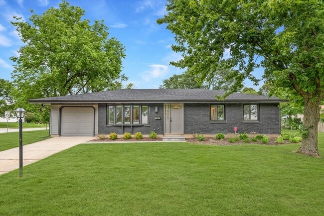 property at 1026 Sharon Ln