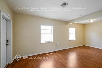 1815 NE 178th St in North Miami Beach, FL - Building Photo - Building Photo